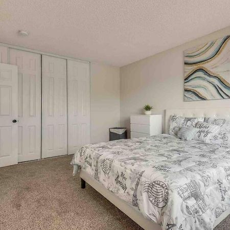 Cozy Home! 16 Min Away From Strip And Fremont Las Vegas Luaran gambar